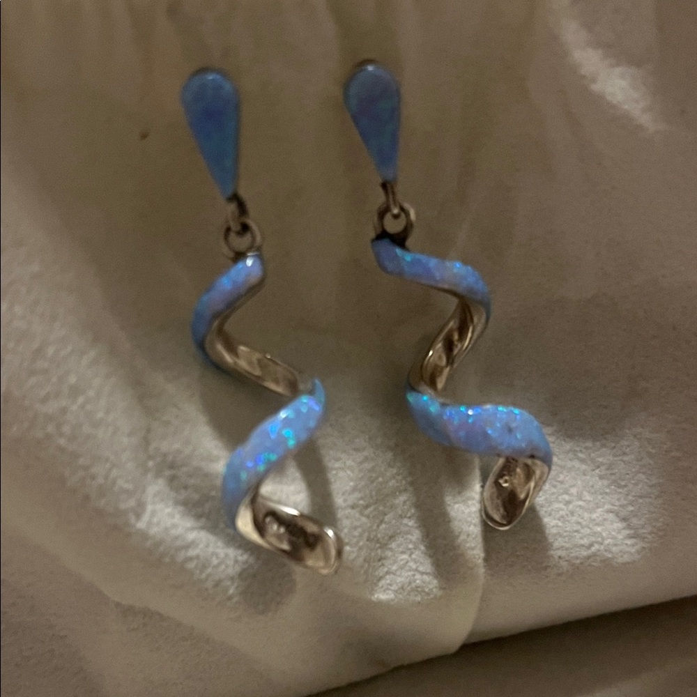 Dazzling Silver and Blue Swirl Earrings - Picture 4 of 8